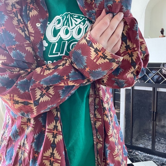 Vintage Tribal Patterned Shirt - Picture 5 of 9